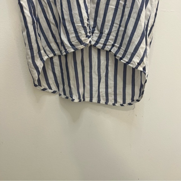 𝅺BEACH lunch lounge striped button down shirt - Picture 5 of 6